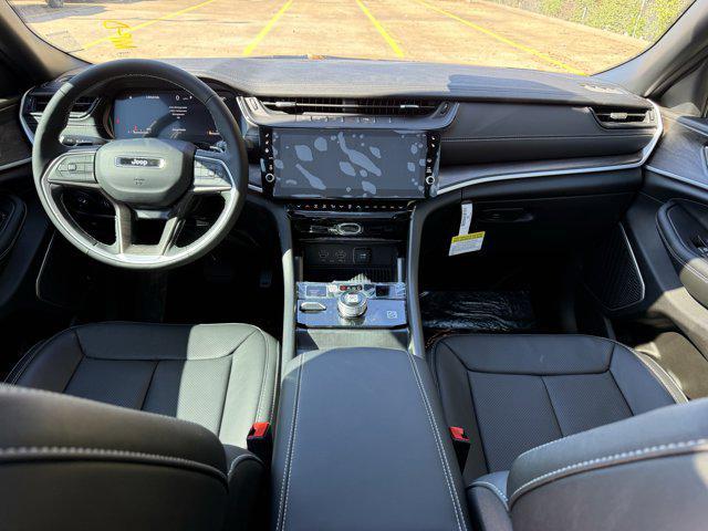 new 2026 Jeep Grand Cherokee car, priced at $48,797