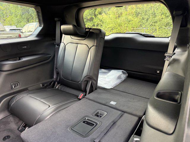 new 2025 Jeep Grand Cherokee L car, priced at $43,517