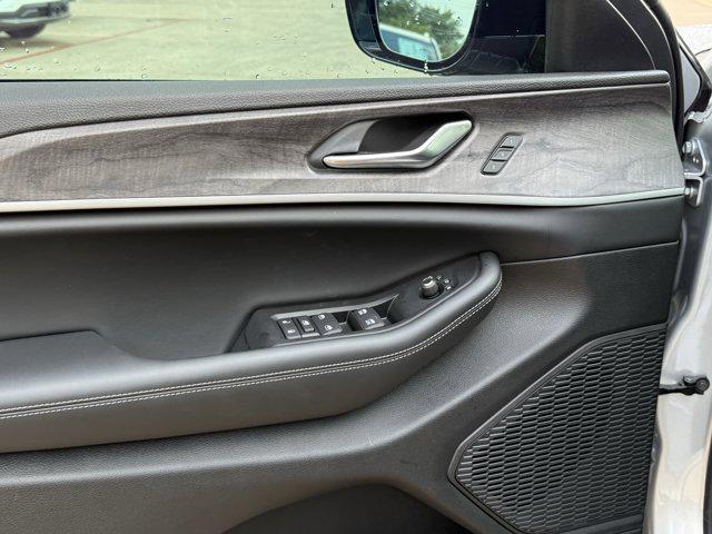 new 2025 Jeep Grand Cherokee L car, priced at $43,517