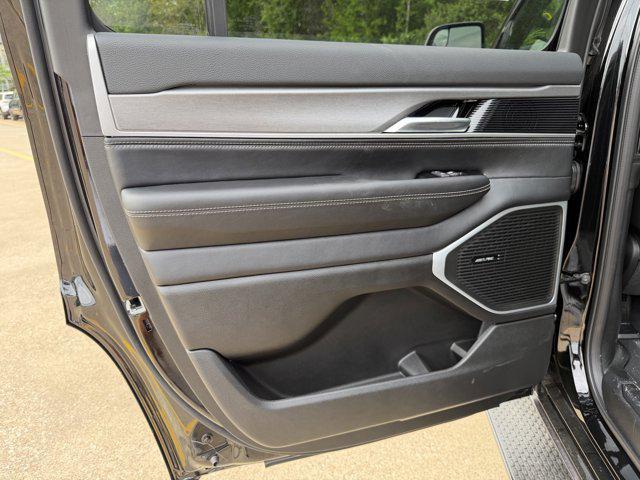 new 2026 Jeep Grand Wagoneer car, priced at $72,240