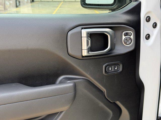 new 2026 Jeep Wrangler car, priced at $43,774