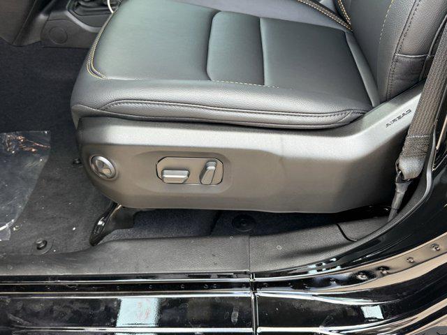 new 2025 Jeep Wrangler car, priced at $46,356