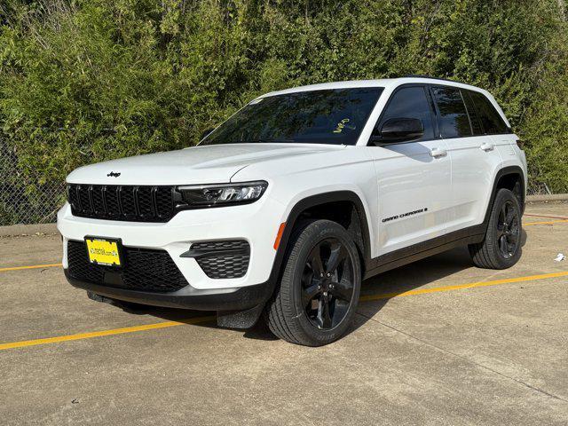 new 2025 Jeep Grand Cherokee car, priced at $38,273