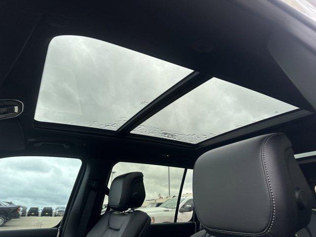 new 2024 Jeep Wagoneer car, priced at $63,881