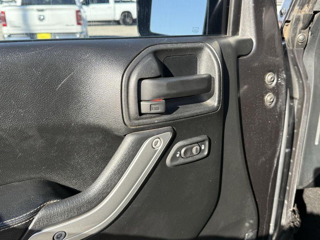 used 2016 Jeep Wrangler Unlimited car, priced at $21,000