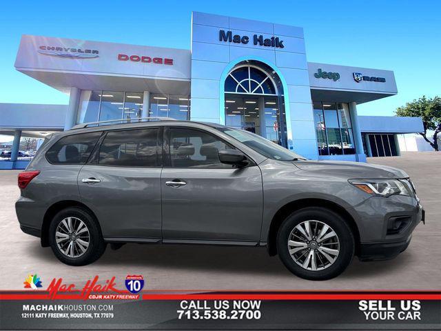 used 2020 Nissan Pathfinder car, priced at $15,579