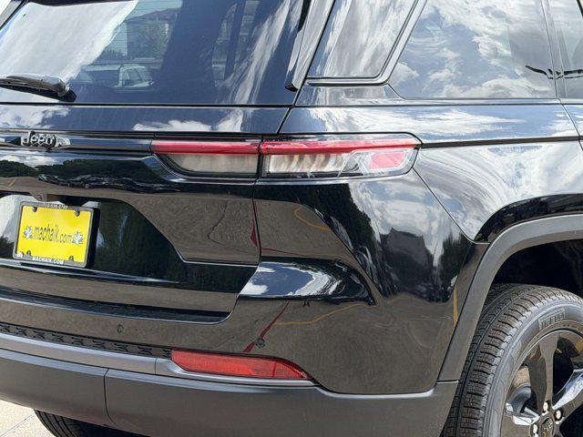 new 2026 Jeep Grand Cherokee car, priced at $47,847