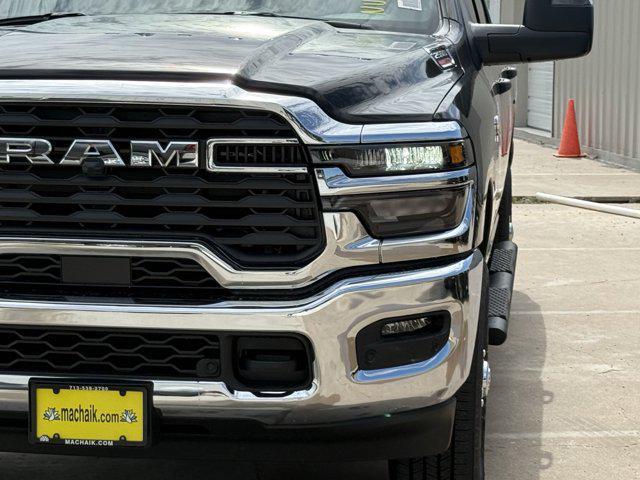 new 2025 Ram 2500 car, priced at $70,435