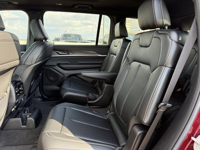 new 2025 Jeep Grand Cherokee L car, priced at $42,690