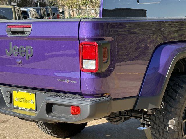 new 2026 Jeep Gladiator car, priced at $46,485