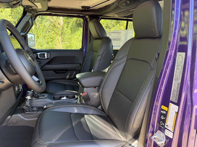 new 2026 Jeep Gladiator car, priced at $46,485