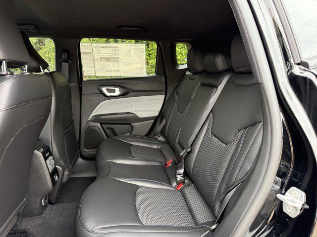 new 2026 Jeep Compass car, priced at $25,749