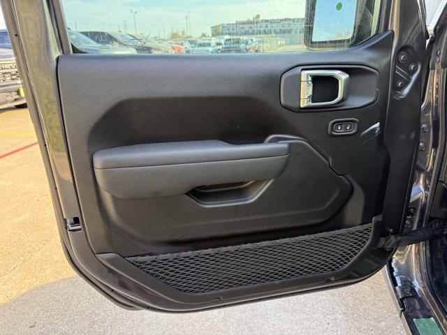 new 2026 Jeep Wrangler car, priced at $38,633