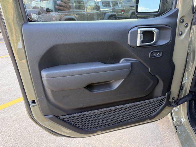 new 2026 Jeep Wrangler car, priced at $40,394