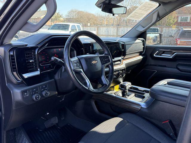 used 2022 Chevrolet Silverado 1500 car, priced at $31,000
