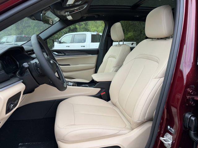 new 2026 Jeep Grand Cherokee car, priced at $49,793
