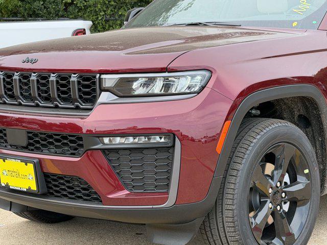 new 2026 Jeep Grand Cherokee car, priced at $49,793