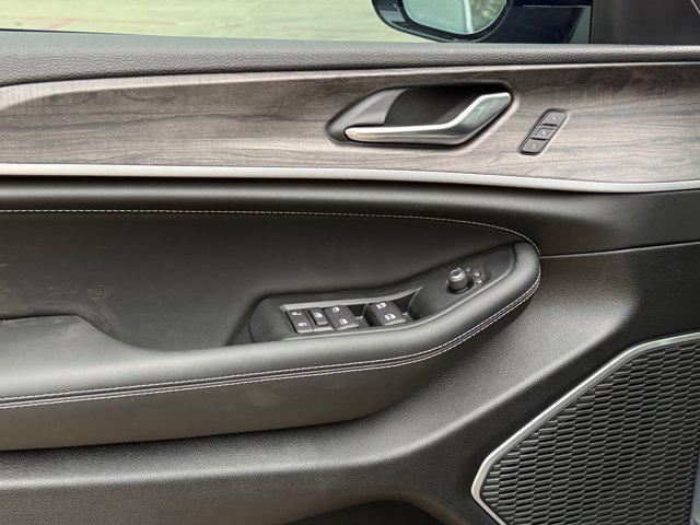 new 2026 Jeep Grand Cherokee car, priced at $47,460