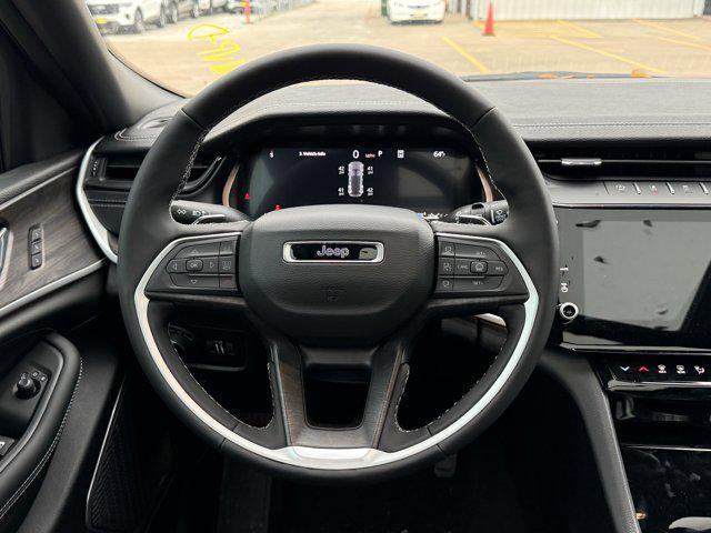 new 2026 Jeep Grand Cherokee car, priced at $47,460