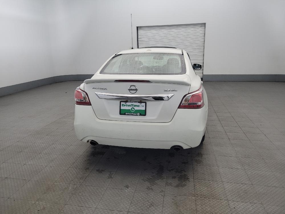 used 2013 Nissan Altima car, priced at $15,195