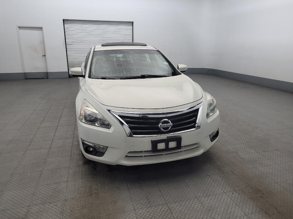 used 2013 Nissan Altima car, priced at $15,195