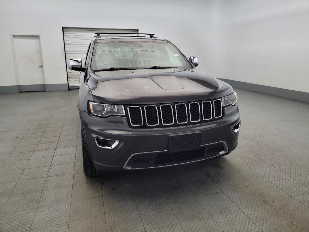used 2018 Jeep Grand Cherokee car, priced at $21,195