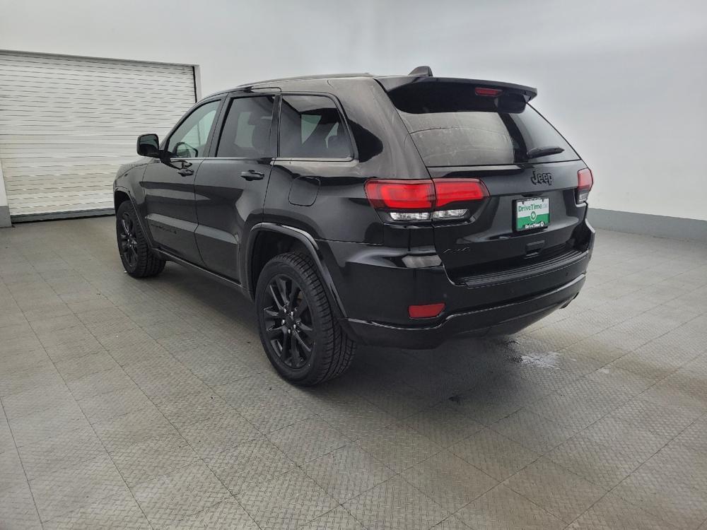 used 2021 Jeep Grand Cherokee car, priced at $26,395