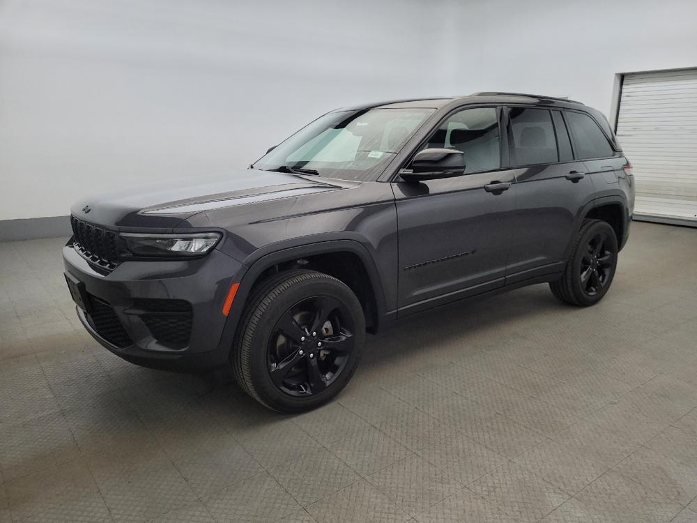 used 2023 Jeep Grand Cherokee car, priced at $30,095
