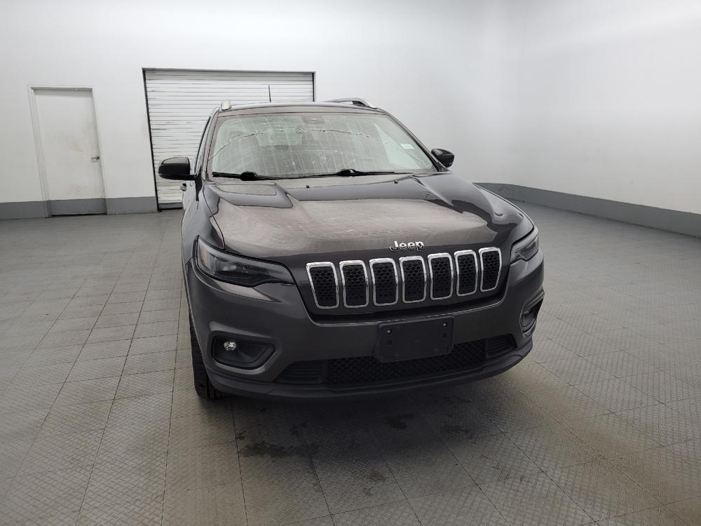 used 2019 Jeep Cherokee car, priced at $20,095