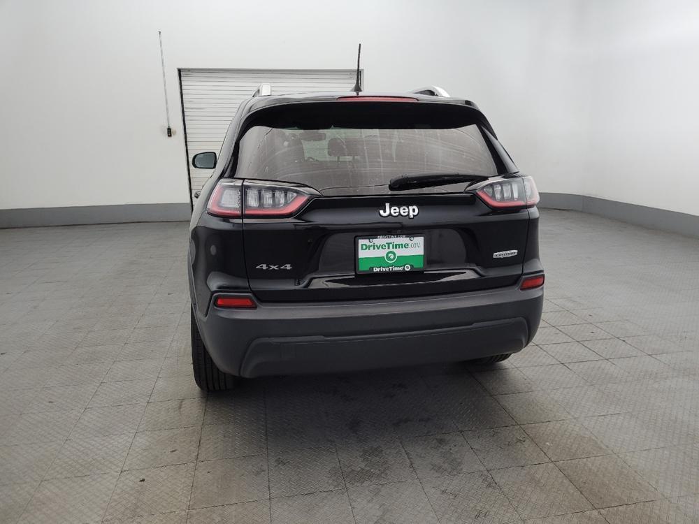 used 2019 Jeep Cherokee car, priced at $17,495