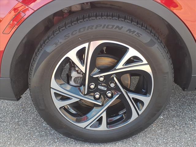 used 2024 Lincoln Nautilus car, priced at $42,980