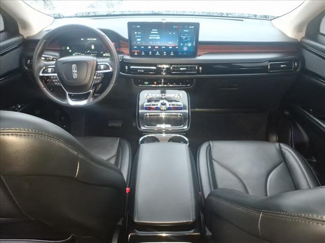 used 2023 Lincoln Nautilus car, priced at $38,667