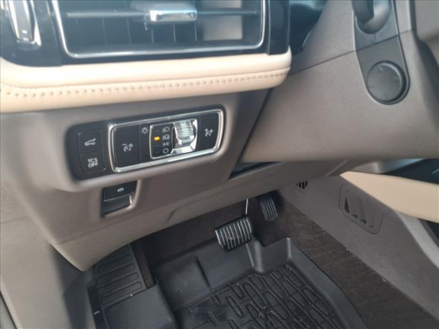 used 2023 Lincoln Nautilus car, priced at $38,238