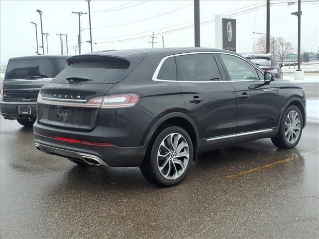 used 2022 Lincoln Nautilus car, priced at $35,918