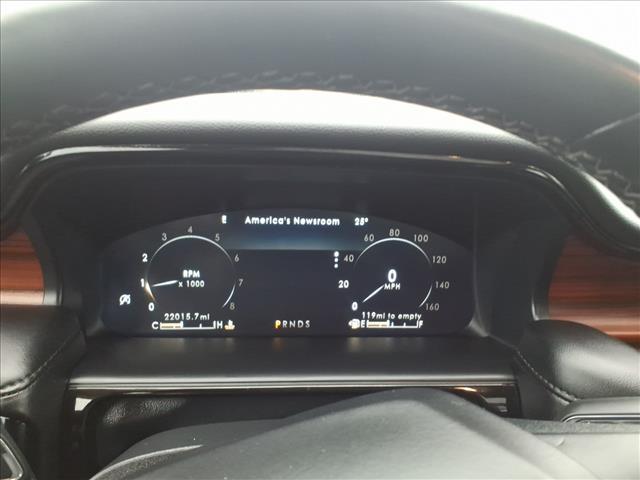 used 2022 Lincoln Nautilus car, priced at $35,918