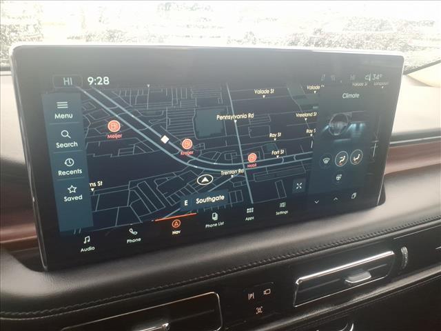 used 2023 Lincoln Nautilus car, priced at $39,800