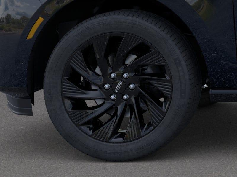 new 2026 Lincoln Navigator car, priced at $112,670
