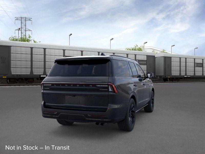 new 2026 Lincoln Navigator car, priced at $112,670