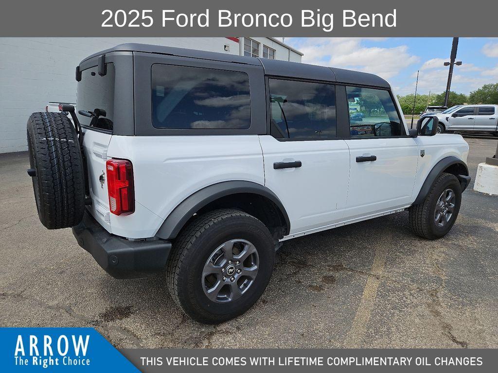 used 2025 Ford Bronco car, priced at $40,900