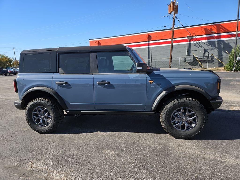new 2025 Ford Bronco car, priced at $60,645