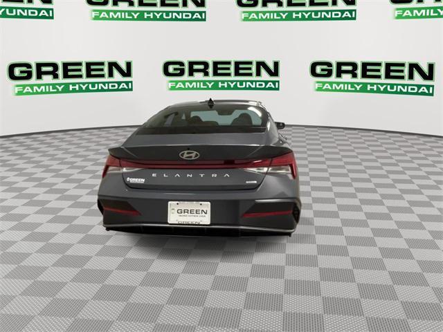 new 2026 Hyundai ELANTRA HEV car, priced at $30,078