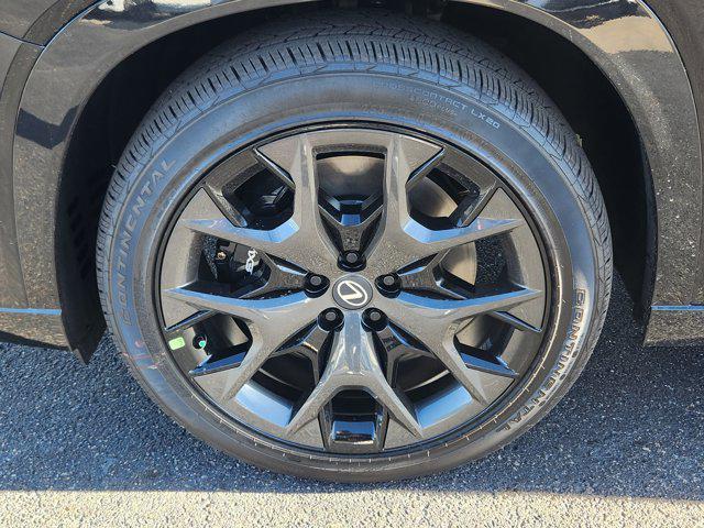 new 2026 Lexus TX 500h car, priced at $75,243