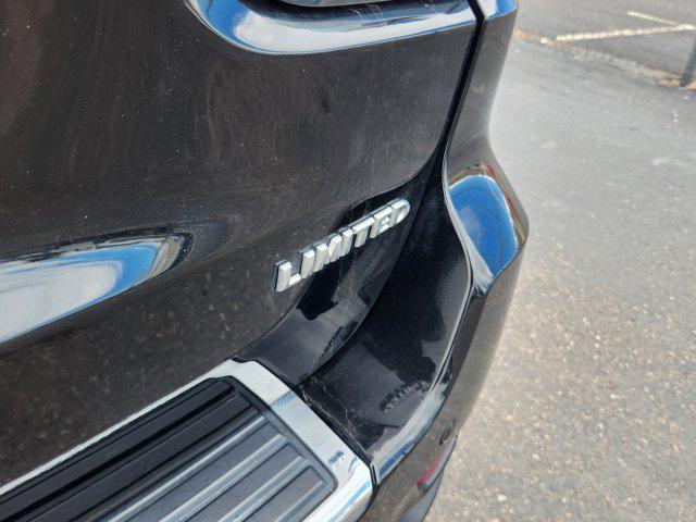 used 2019 Jeep Grand Cherokee car, priced at $18,701