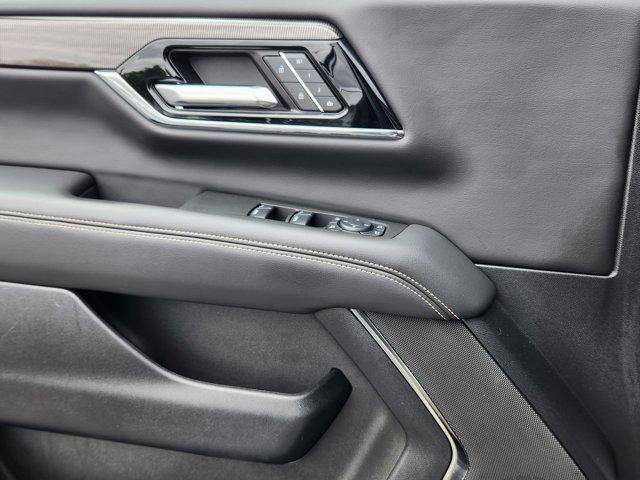 used 2025 GMC Yukon car, priced at $70,000