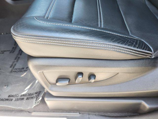 used 2019 GMC Yukon car, priced at $34,000