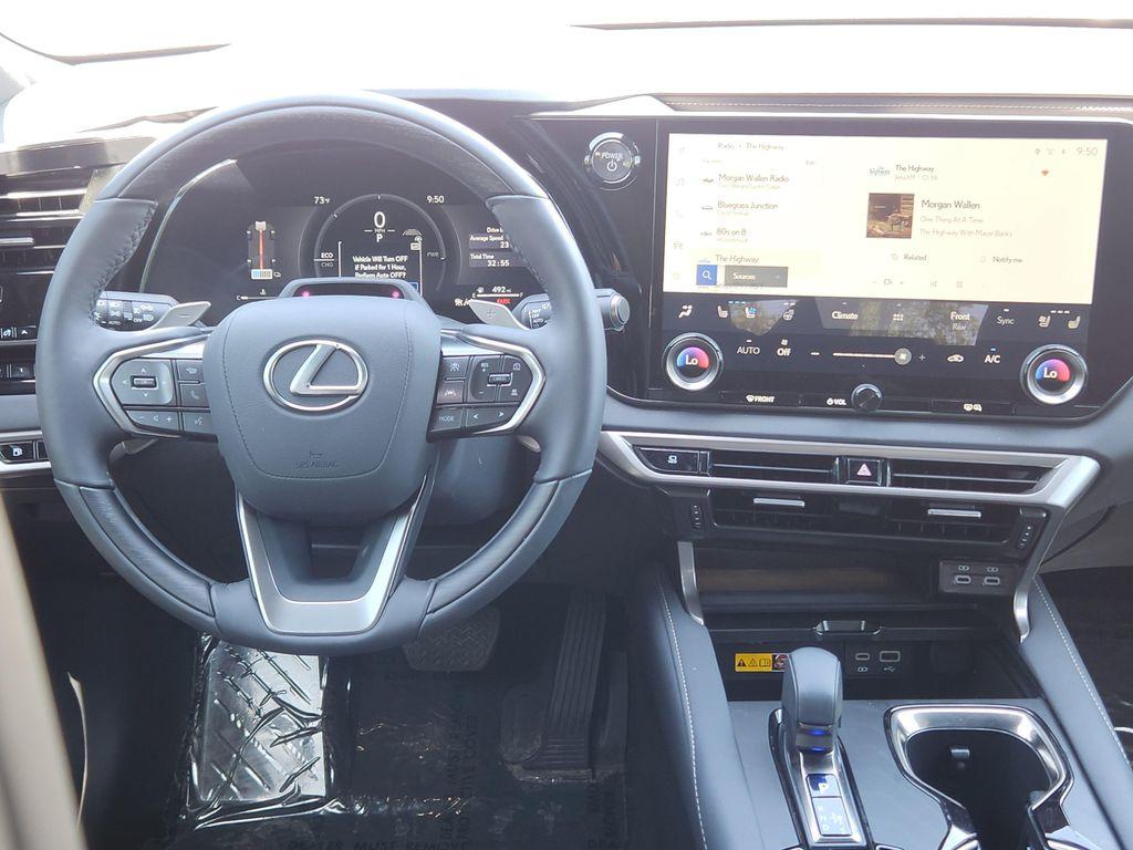 used 2025 Lexus RX 350h car, priced at $60,001