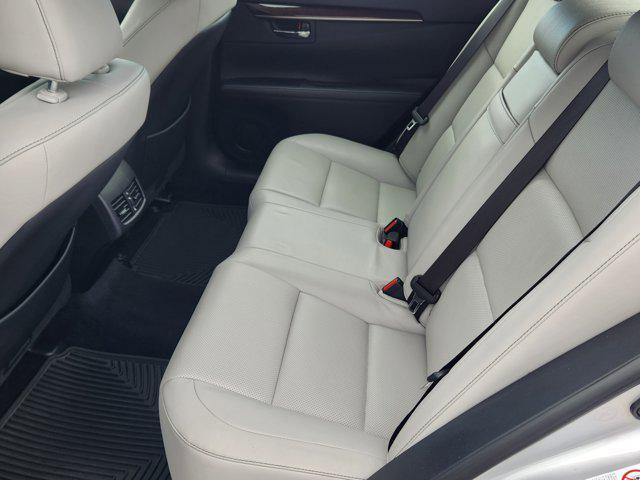 used 2014 Lexus ES 350 car, priced at $17,701