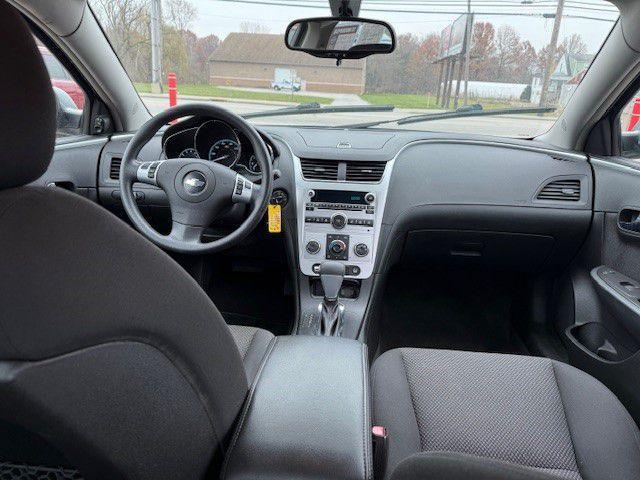 used 2009 Chevrolet Malibu car, priced at $3,995