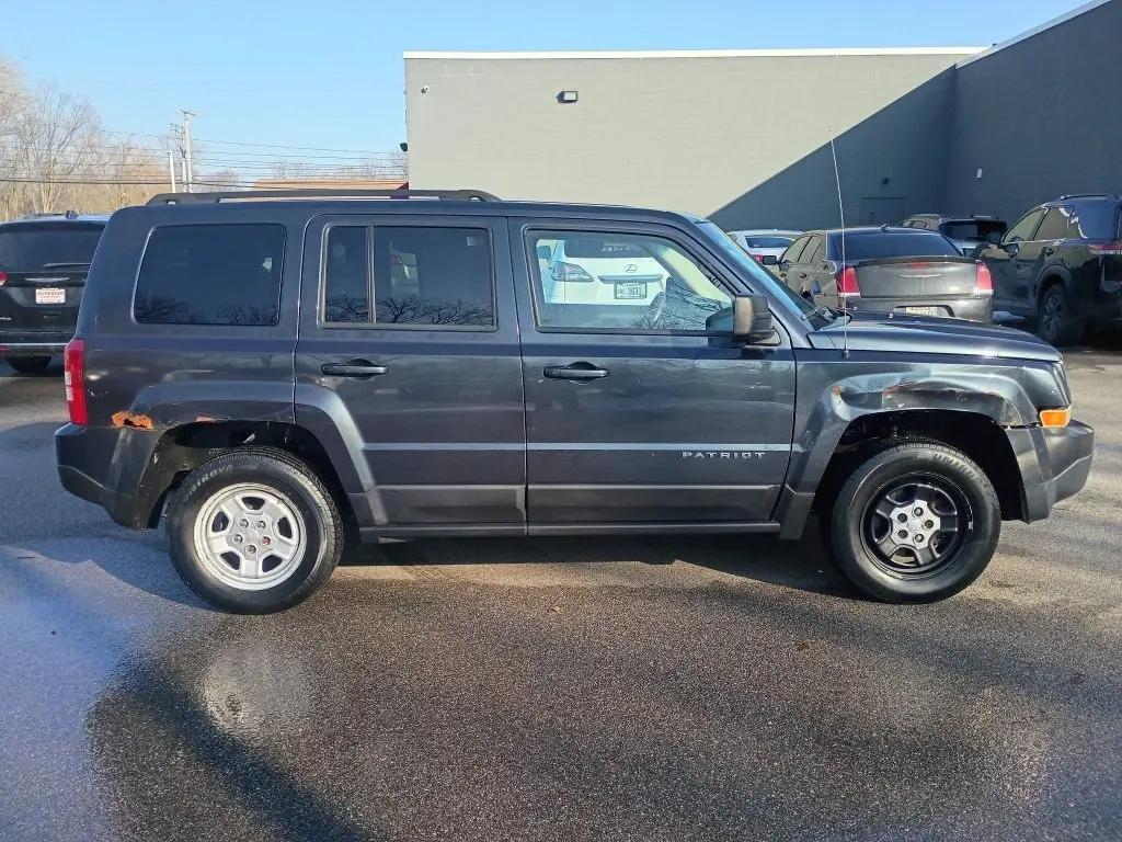 used 2014 Jeep Patriot car, priced at $2,995