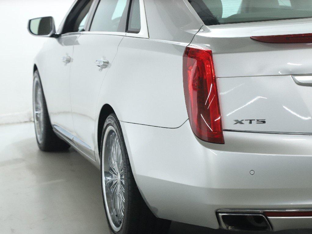 used 2013 Cadillac XTS car, priced at $14,349